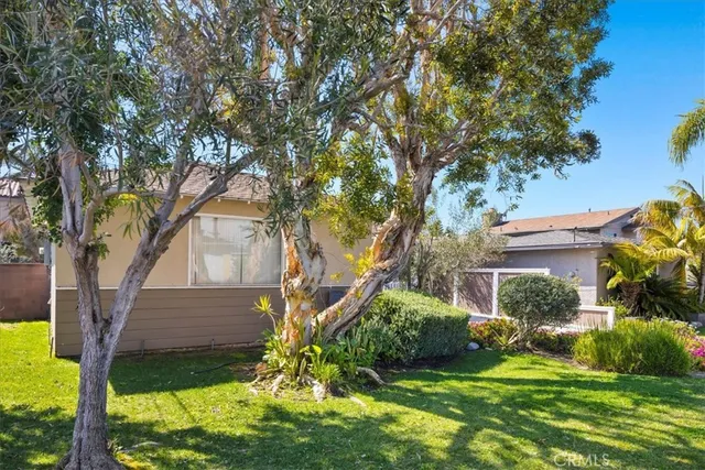 $5,500 | 2228 Warfield Avenue, Redondo Beach, CA 90278