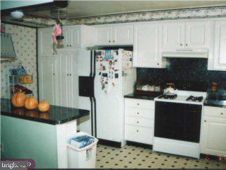 1322 Harshaw Road Brookhaven, PA 19015 - Photo 2 of 4