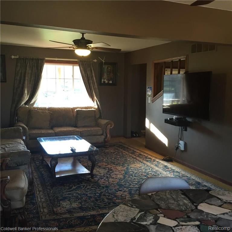 1698 Millville Road Lapeer, MI 48446 - Photo 3 of 26 Gallery Image 3