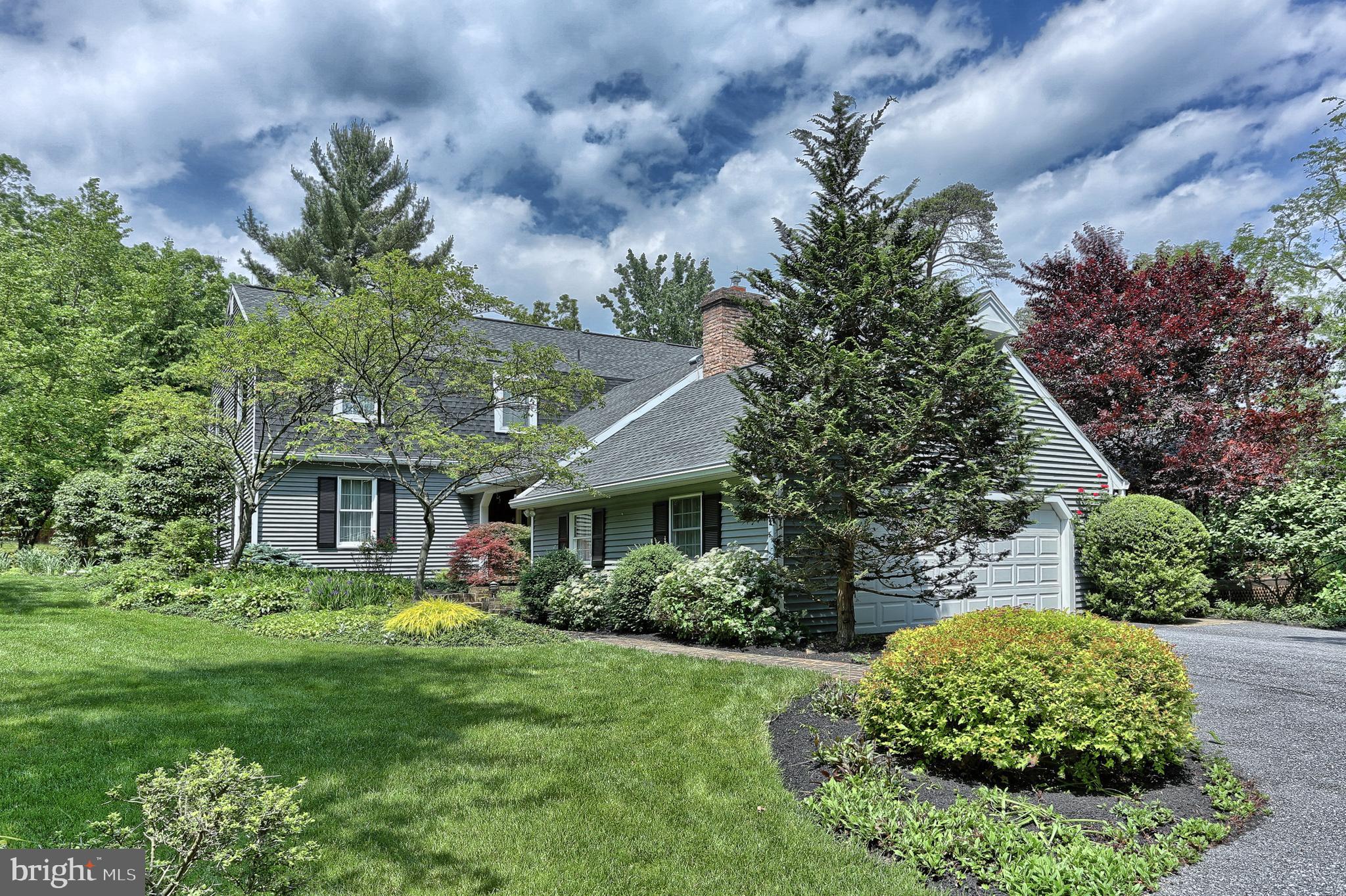 4717 Pine Ridge Road Harrisburg, PA 17110 - Photo 2 of 38 Gallery Image 2