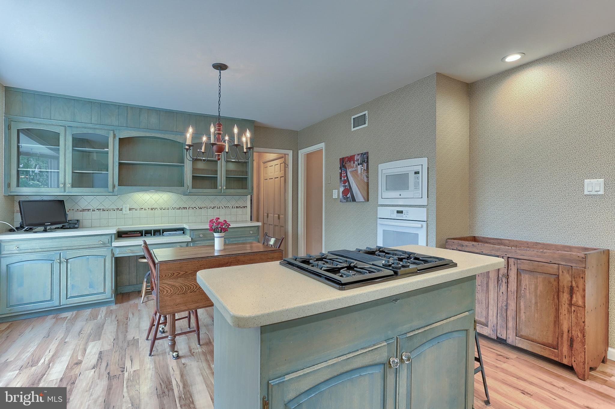 4717 Pine Ridge Road Harrisburg, PA 17110 - Photo 18 of 38 Gallery Image 18