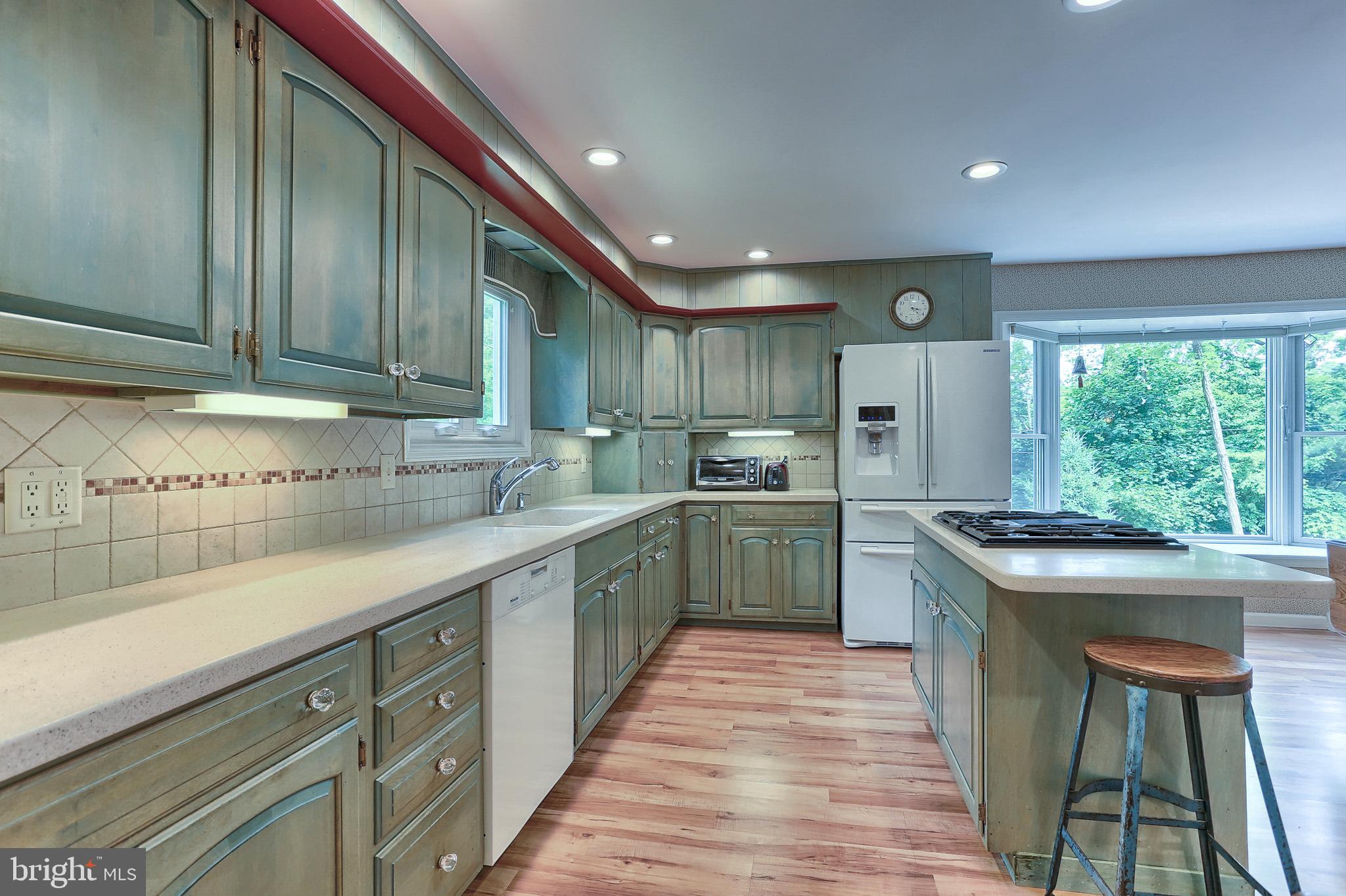 4717 Pine Ridge Road Harrisburg, PA 17110 - Photo 20 of 38 Gallery Image 20