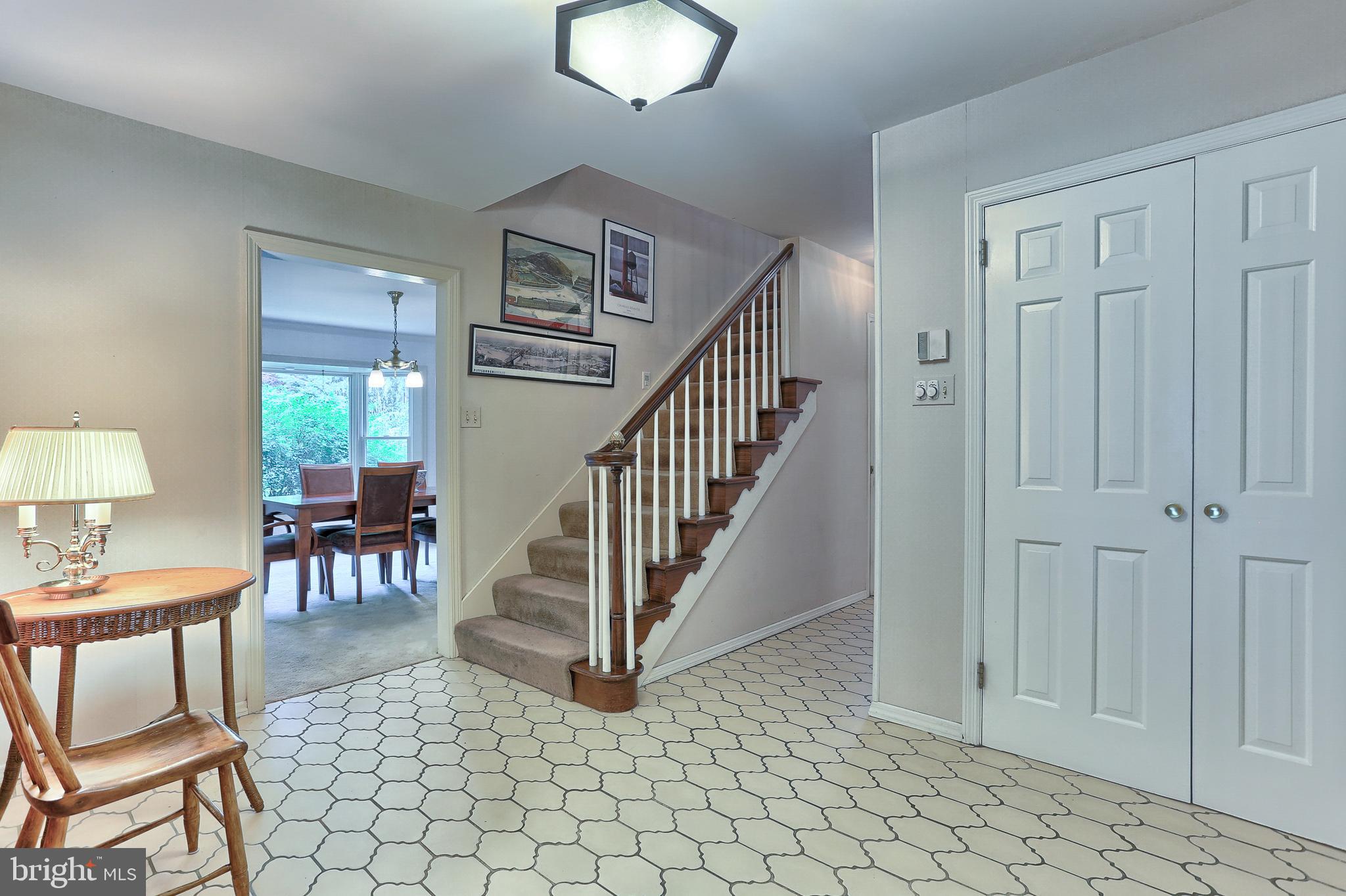 4717 Pine Ridge Road Harrisburg, PA 17110 - Photo 10 of 38 Gallery Image 10