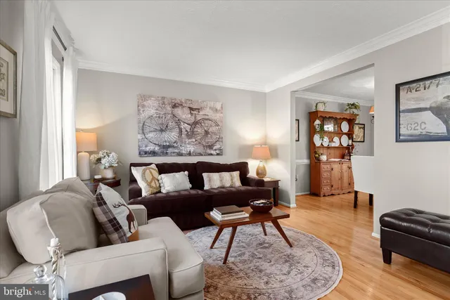 $800,000 | 10884 Beech Creek Drive, Columbia, MD 21044