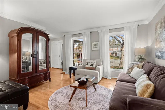 $800,000 | 10884 Beech Creek Drive, Columbia, MD 21044