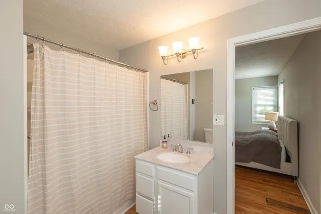 $325,000 | 1711 West 2nd Street, Seymour, IN 47274