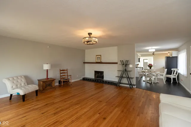 $325,000 | 1711 West 2nd Street, Seymour, IN 47274