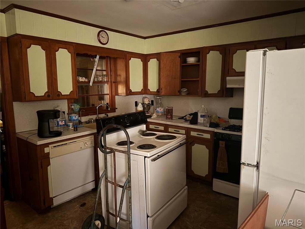 10 B Lane Herrin, IL 62948 - Photo 9 of 17