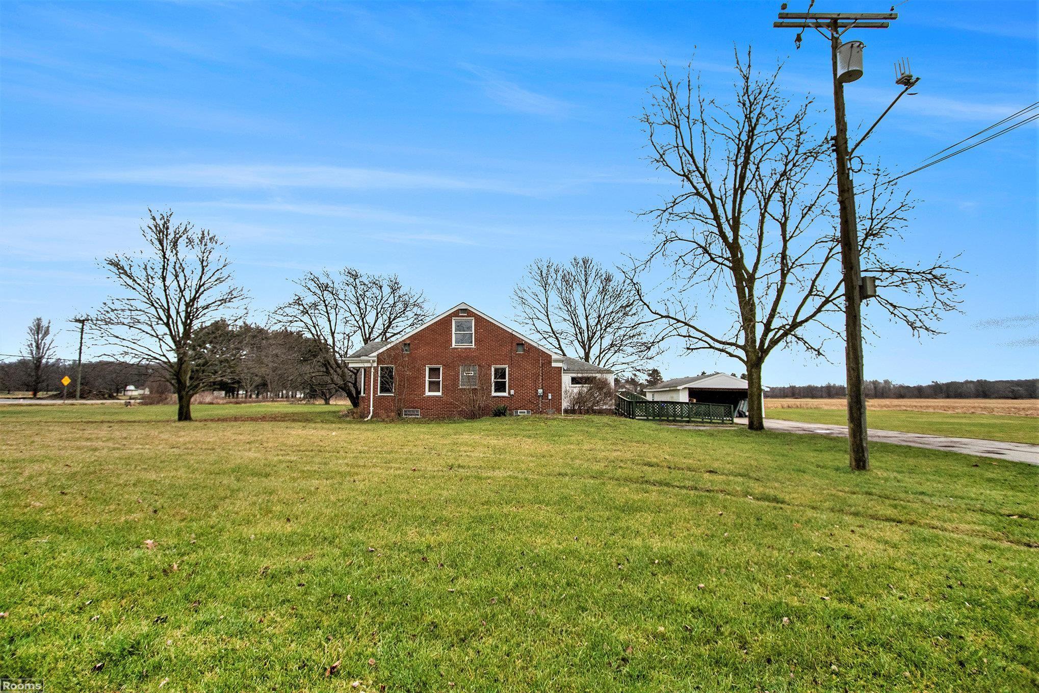 20360 29 Mile Road Ray, MI 48096 - Photo 3 of 29 50129224-5629a317-4044-4175-a79b-1677f3d228d7.JPG