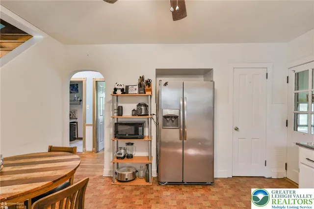 $430,000 | 5984 Highway 412, Riegelsville, PA 18077