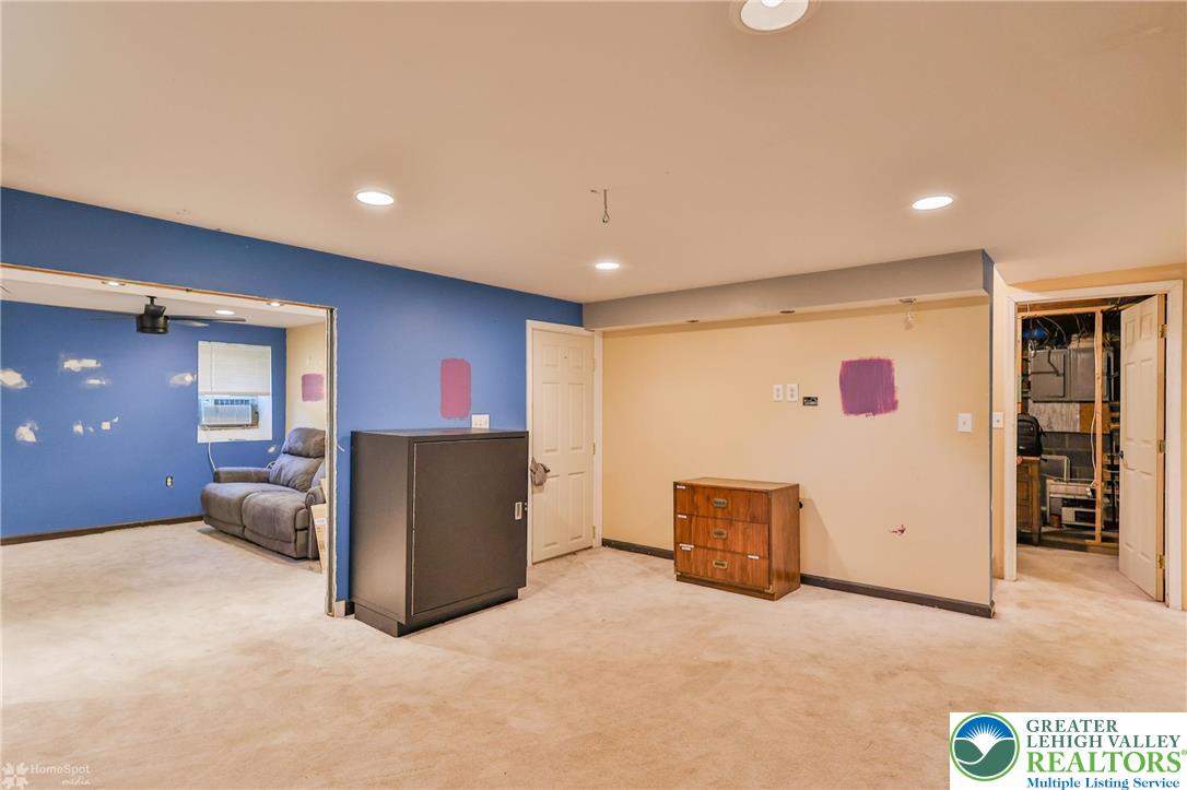 5984 Highway 412 Riegelsville, PA 18077 - Photo 27 of 60