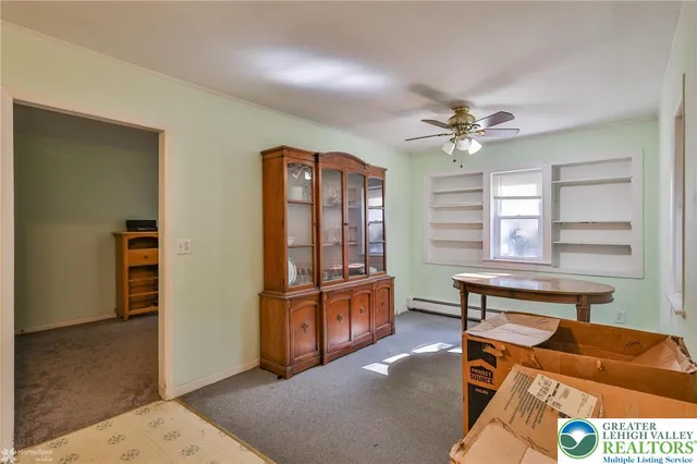 $430,000 | 5984 Highway 412, Riegelsville, PA 18077