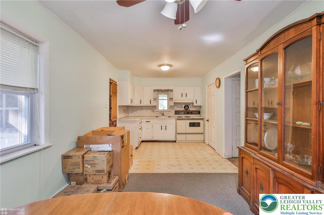 5984 Highway 412 Riegelsville, PA 18077 - Photo 41 of 60