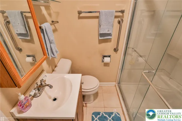 $430,000 | 5984 Highway 412, Riegelsville, PA 18077