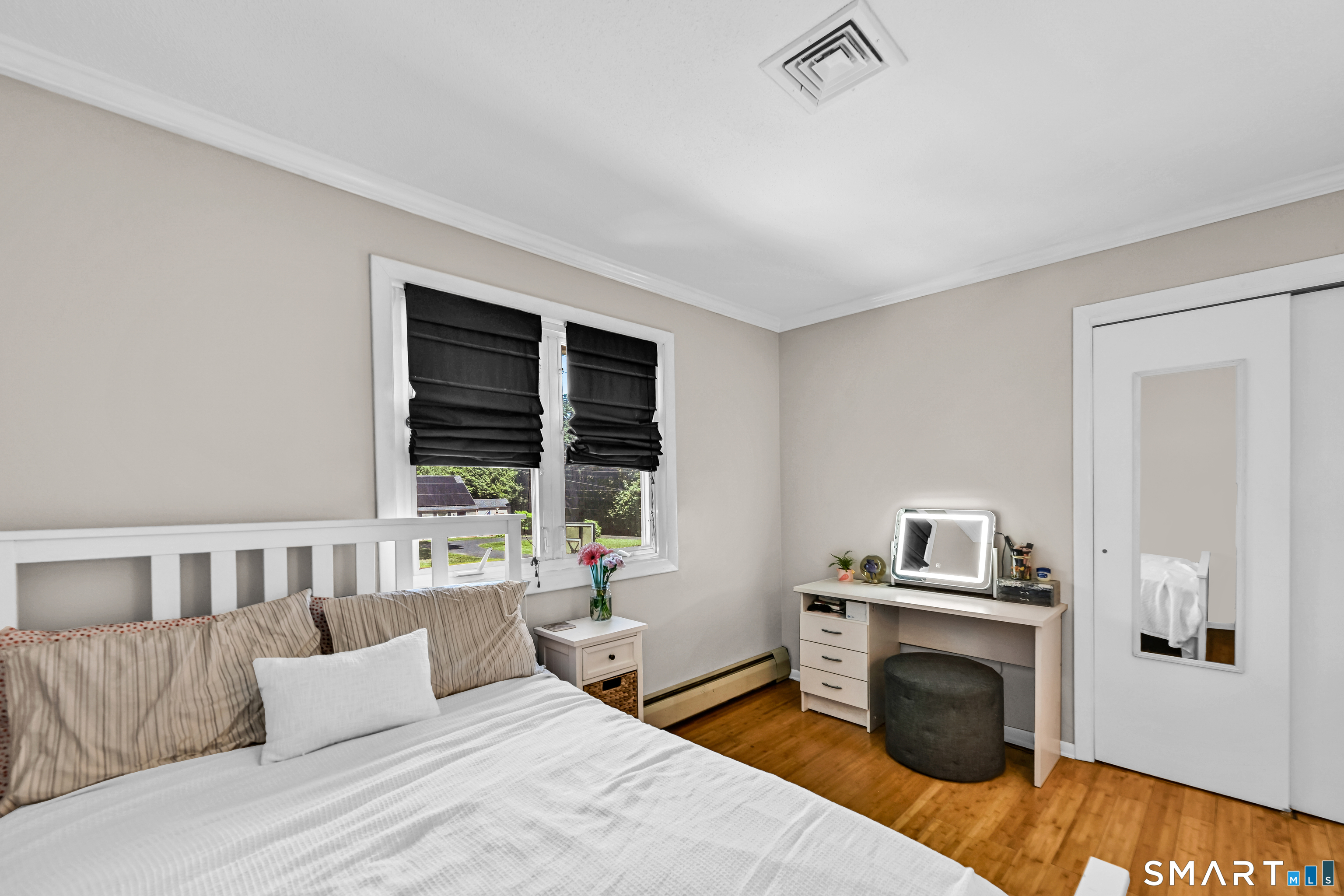 93 Court Street Cromwell, CT 06416 - Photo 19 of 38