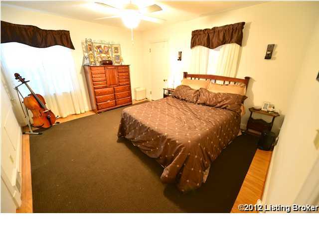 112 South Hampton Road Louisville, KY 40222 - Photo 10 of 34 Additional Photo