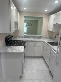 5403 Southeast Miles Grant Road, Unit H108 Stuart, FL 34997 - Photo 3 of 48 IMG_0764