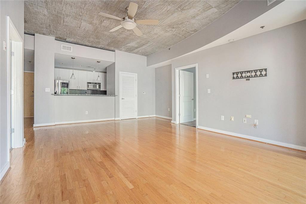 250 Pharr Road Northeast, Unit 405 Atlanta, GA 30305 - Photo 2 of 20