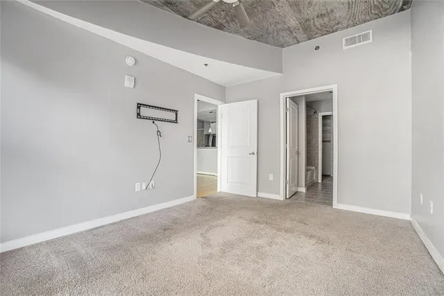 $380,000 | 250 Pharr Road Northeast, Unit 405, Atlanta, GA 30305