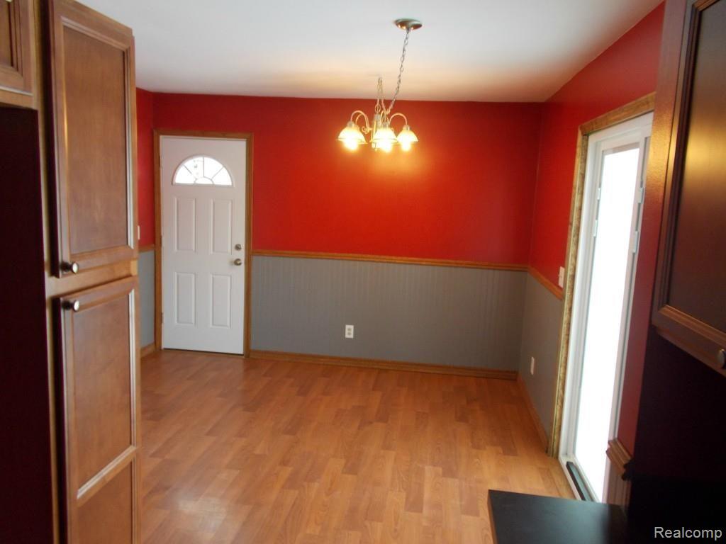 2530 Bowers Road Lapeer, MI 48446 - Photo 7 of 17 DSCN1067.jpg