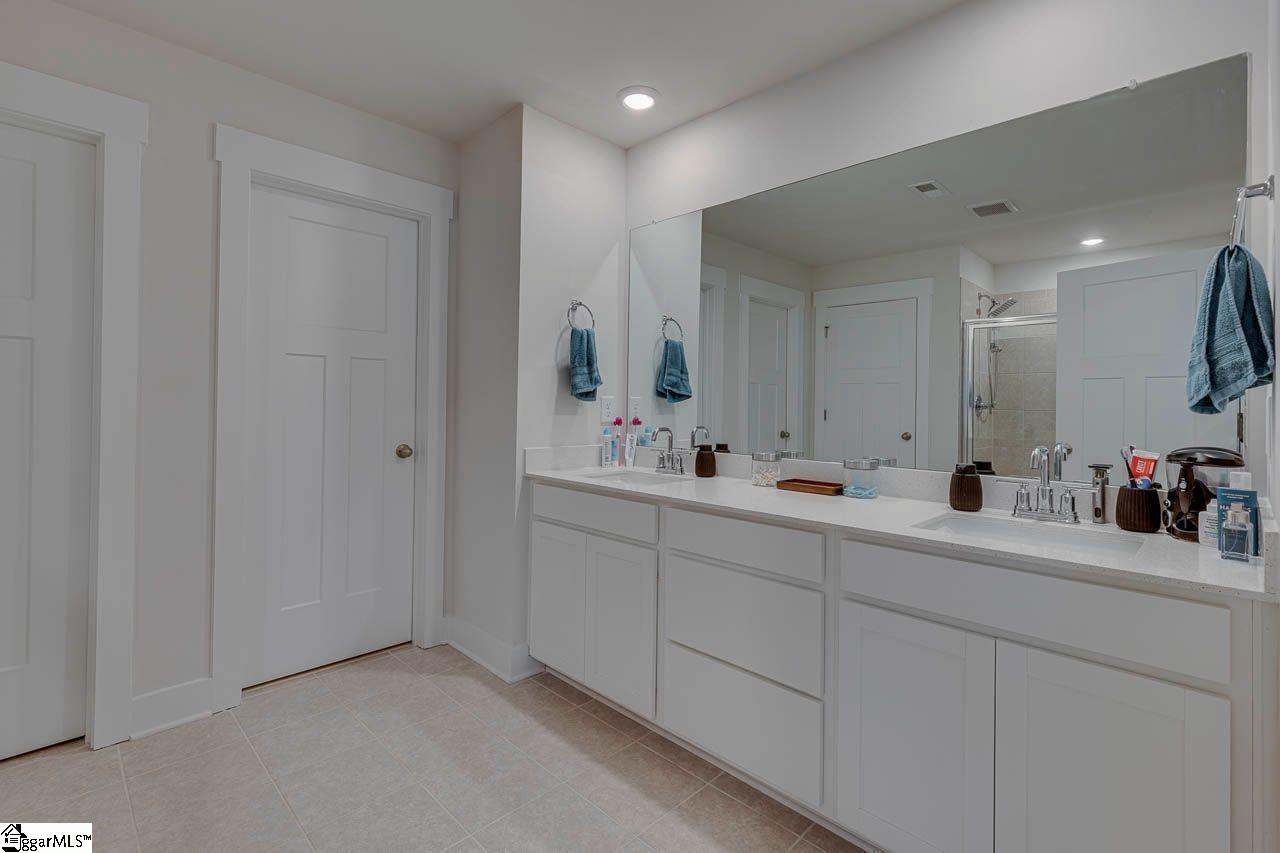 103 Pewter Circle Simpsonville, SC 29680 - Photo 18 of 35