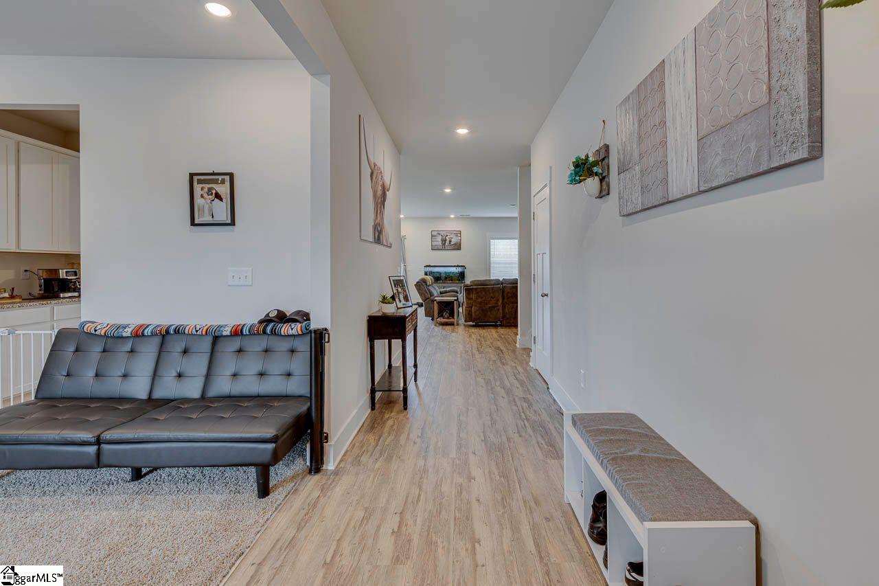 103 Pewter Circle Simpsonville, SC 29680 - Photo 2 of 35