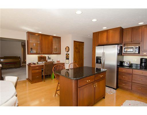 21401 Madison Road South Bend, IN 46614 - Photo 8 of 24