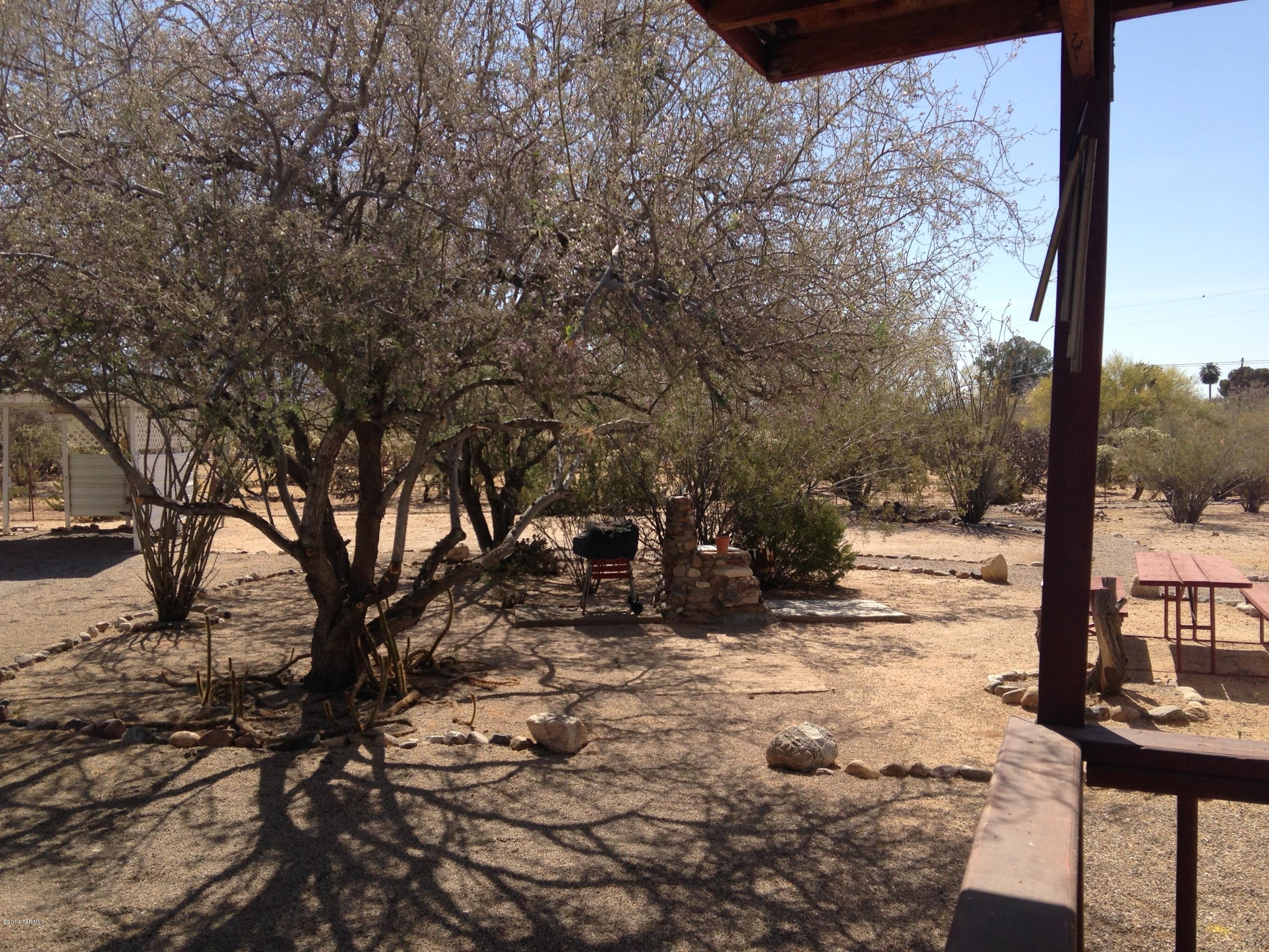 3120 West Lobo Road, Unit 1 Tucson, AZ 85742 - Photo 3 of 11