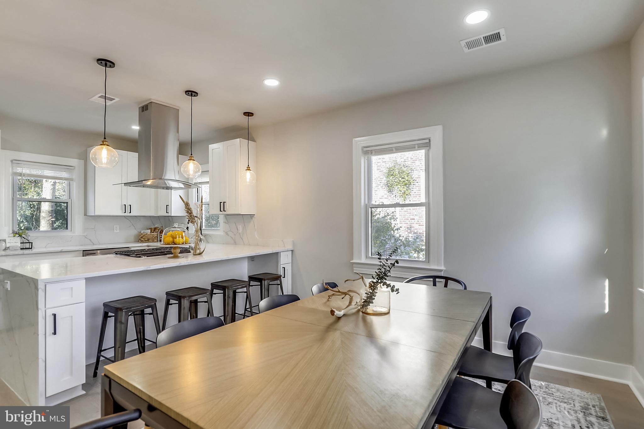619 Pershing Drive Silver Spring, MD 20910 - Photo 8 of 67 Gallery Image 8