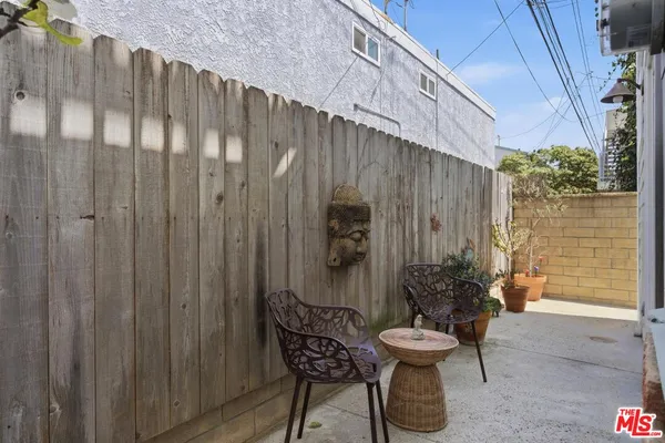 $1,399,000 | 261 Highland Drive, Oxnard, CA 93035