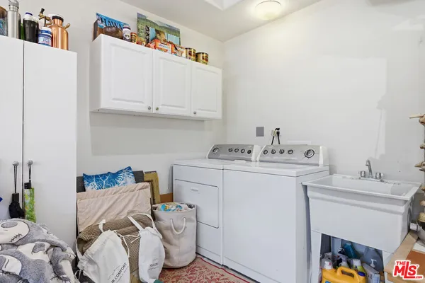$1,399,000 | 261 Highland Drive, Oxnard, CA 93035