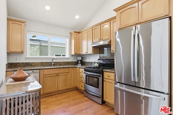 $1,399,000 | 261 Highland Drive, Oxnard, CA 93035