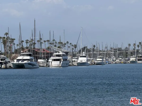 $1,399,000 | 261 Highland Drive, Oxnard, CA 93035