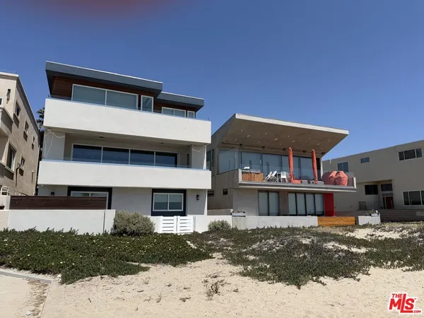 $1,399,000 | 261 Highland Drive, Oxnard, CA 93035