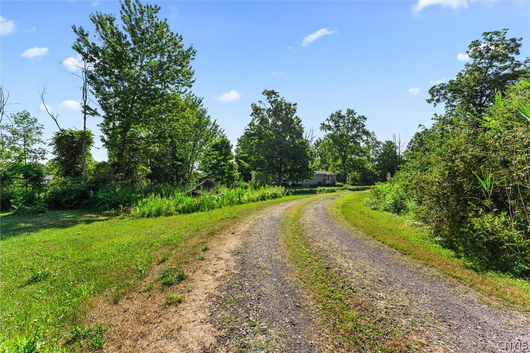 9968 Caughdenoy Road Clay, NY 13029 - Photo 30 of 44