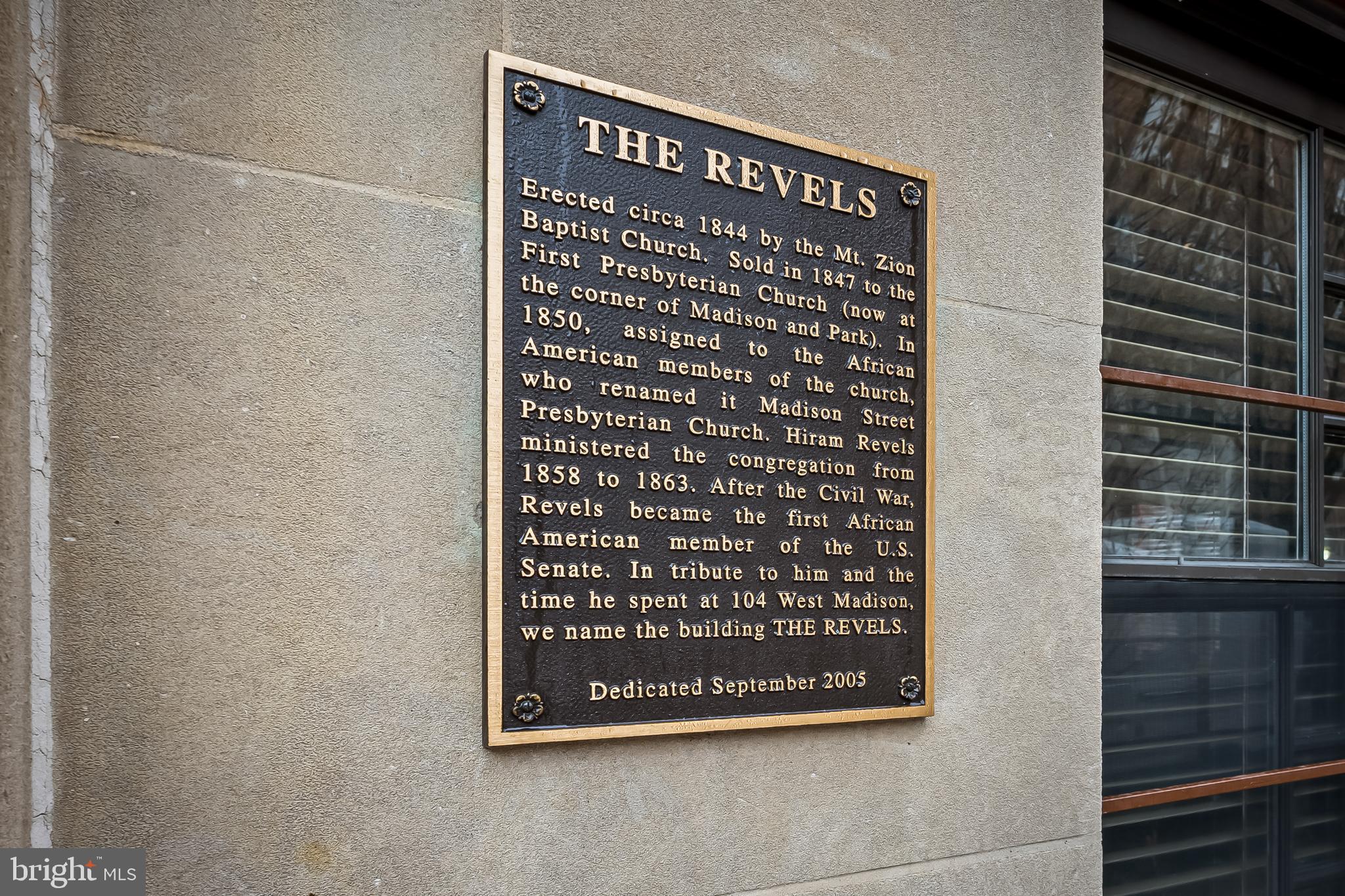 104 West Madison Street, Unit 9 Baltimore, MD 21201 - Photo 4 of 38 Historic Plaque