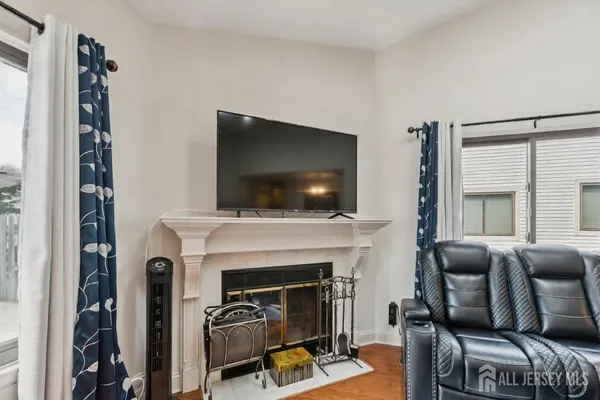 $450,000 | 92 Lexington Circle, Old Bridge, NJ 07747