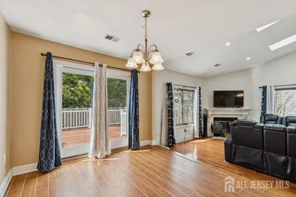 $450,000 | 92 Lexington Circle, Old Bridge, NJ 07747