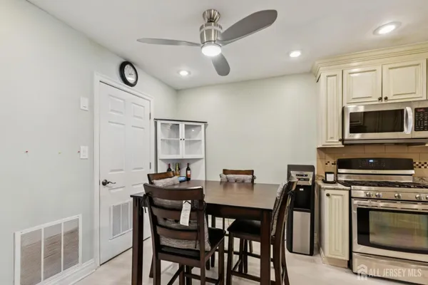 $450,000 | 92 Lexington Circle, Old Bridge, NJ 07747