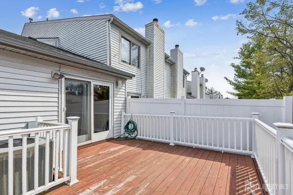 $450,000 | 92 Lexington Circle, Old Bridge, NJ 07747