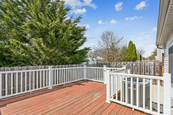 $450,000 | 92 Lexington Circle, Old Bridge, NJ 07747