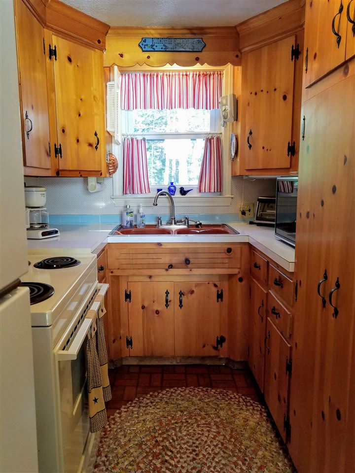 419 Barnes Road Deering, NH 03244 - Photo 5 of 21