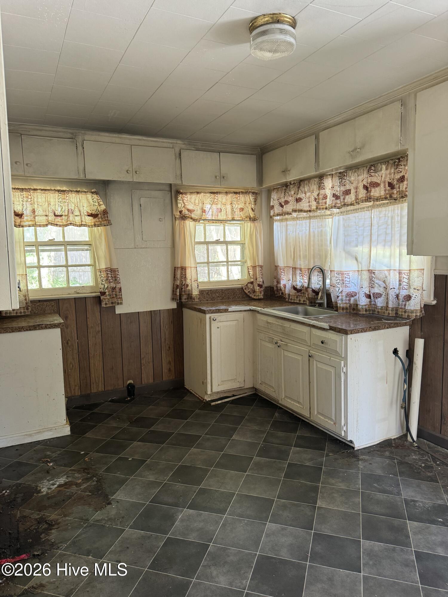 611 Leak Street Rockingham, NC 28379 - Photo 6 of 11 IMG_20260505_092923