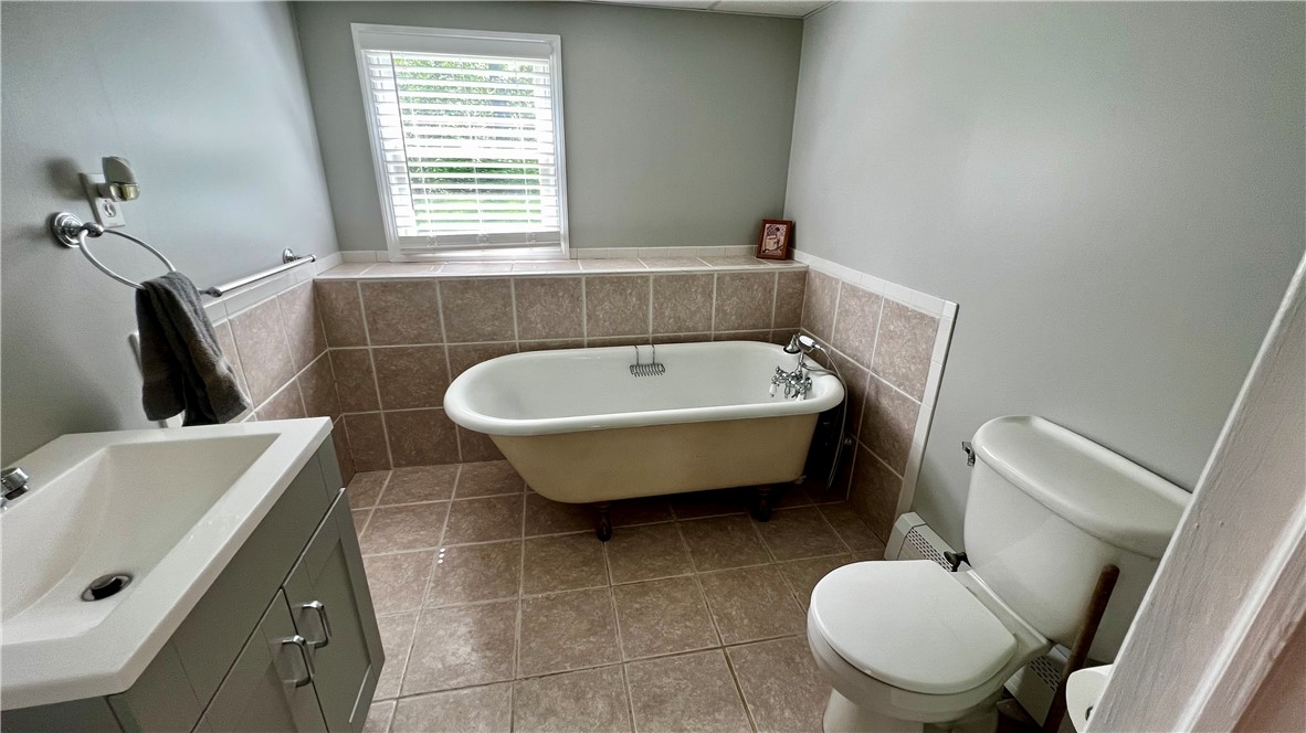 11 Robin Way Westerly, RI 02891 - Photo 20 of 30