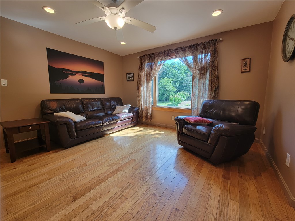 11 Robin Way Westerly, RI 02891 - Photo 10 of 30