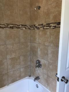 10641 South Sangamon Street Chicago, IL 60643 - Photo 8 of 16 a bathroom with a shower