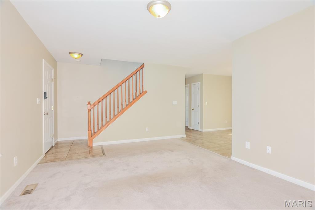 32 Great Owls Way Winfield, MO 63389 - Photo 7 of 18