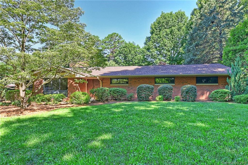 1026 Lansdowne Road Charlotte, NC 28270 - Photo 2 of 24 Gallery Image 2