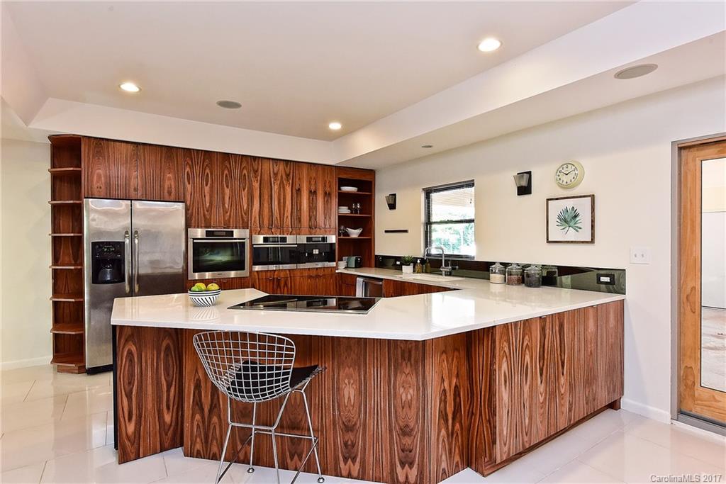 1026 Lansdowne Road Charlotte, NC 28270 - Photo 13 of 24 Gallery Image 13