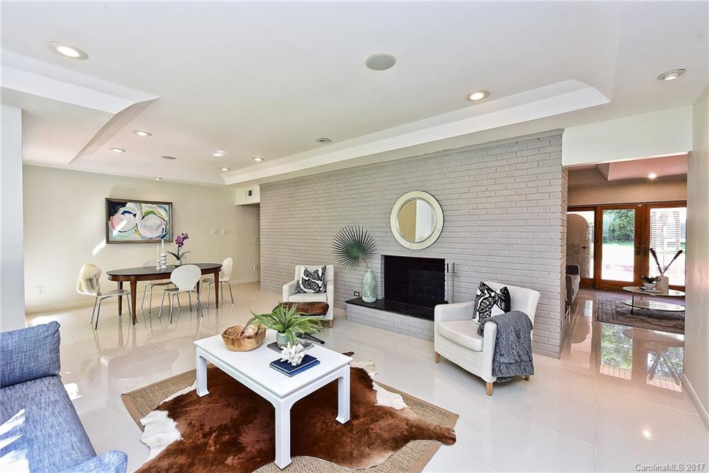 1026 Lansdowne Road Charlotte, NC 28270 - Photo 3 of 24 Gallery Image 3